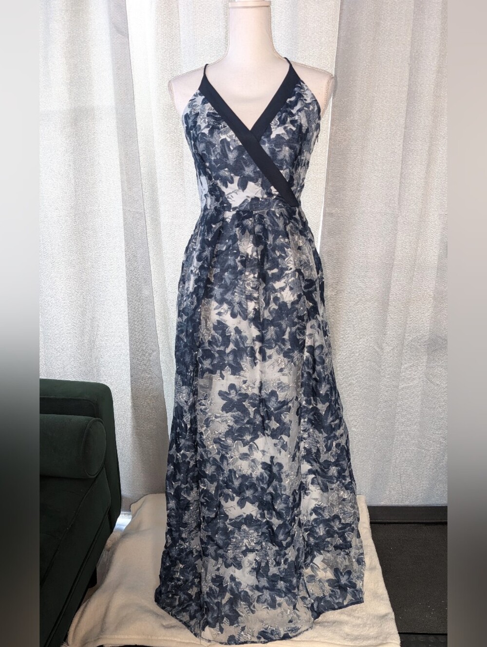 Karen Millen Blue Floral V-Neck Maxi Dress